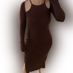 Almost Famous Chocolate Long Sleeve Dress